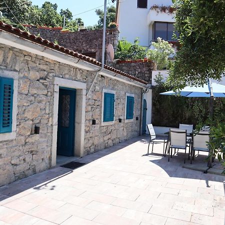 Guesthouse Toticevi Rijeka Exteriör bild